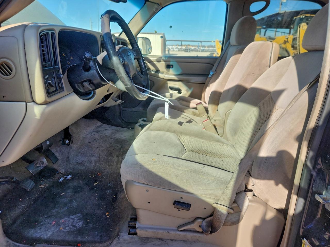 Chevrolet Tahoe C1500 Image 13