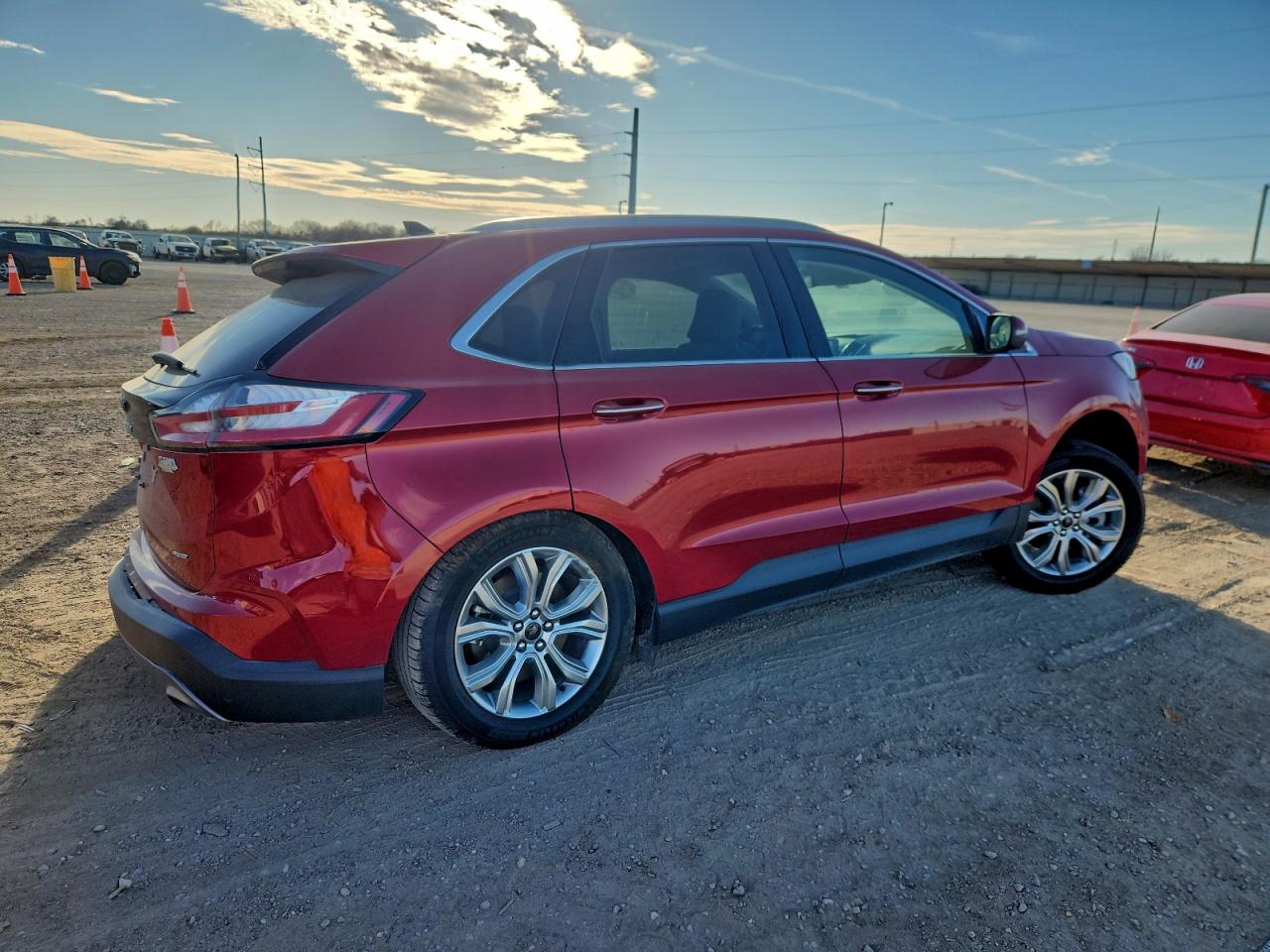 Ford Edge Titanium Image 4