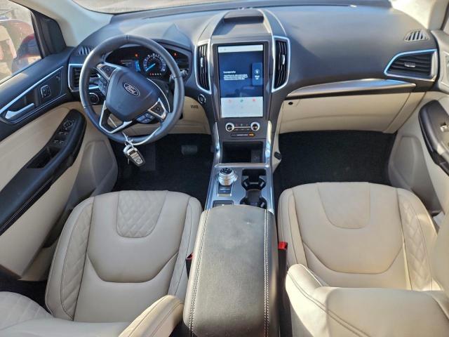 Ford Edge Titanium Image 12