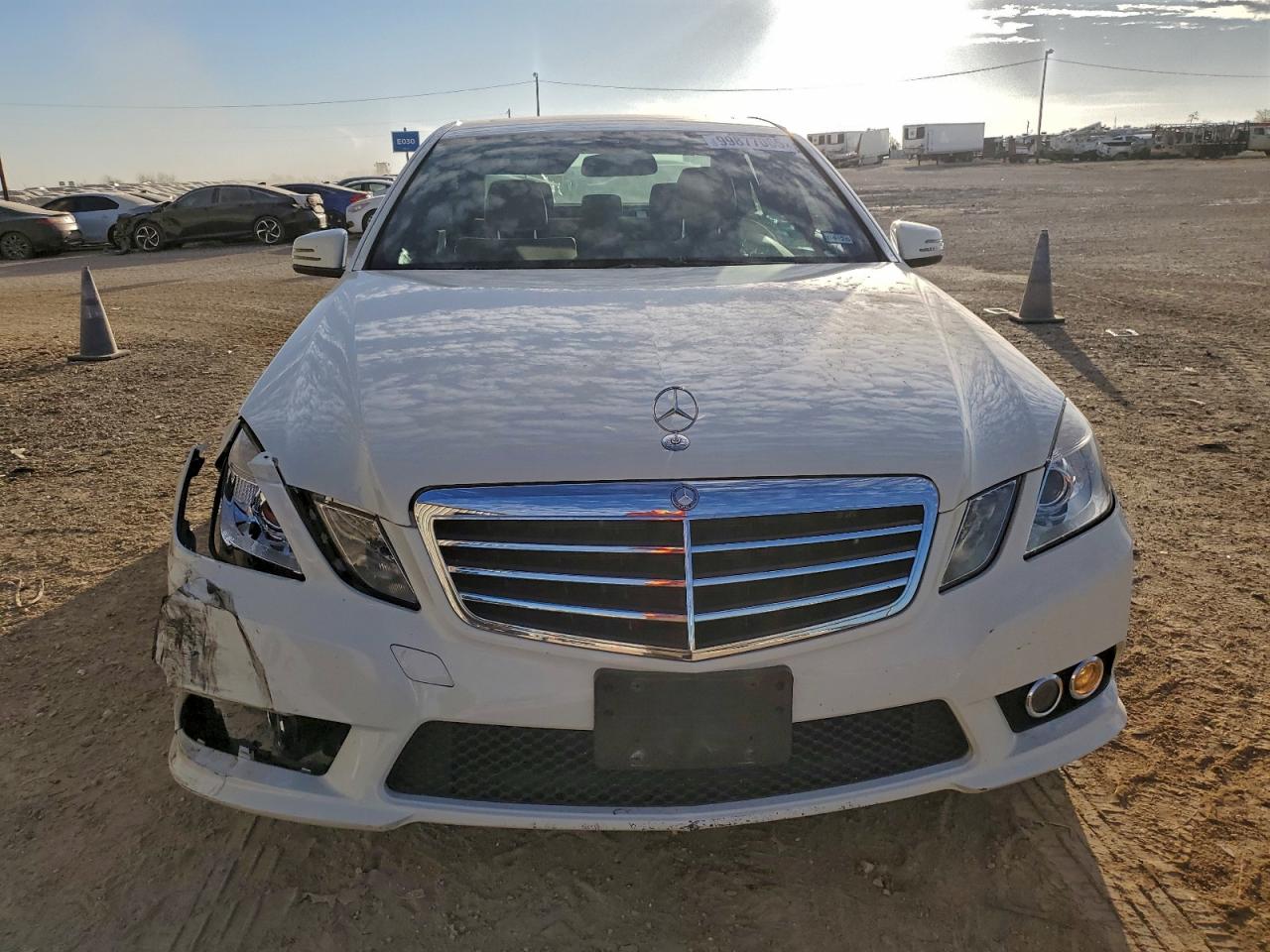 Mercedes-Benz E-Class 350 Image 5