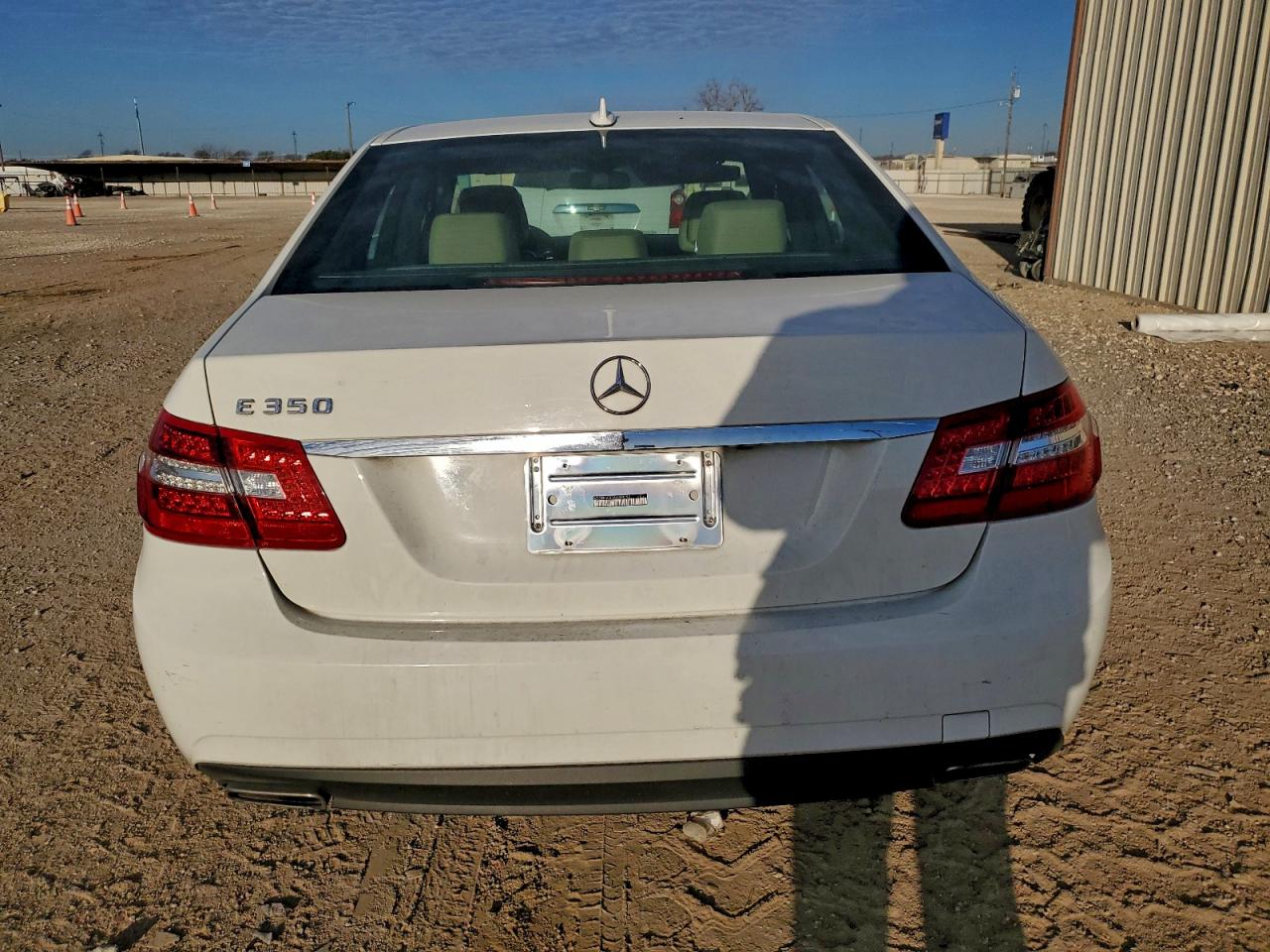 Mercedes-Benz E-Class 350 Image 7