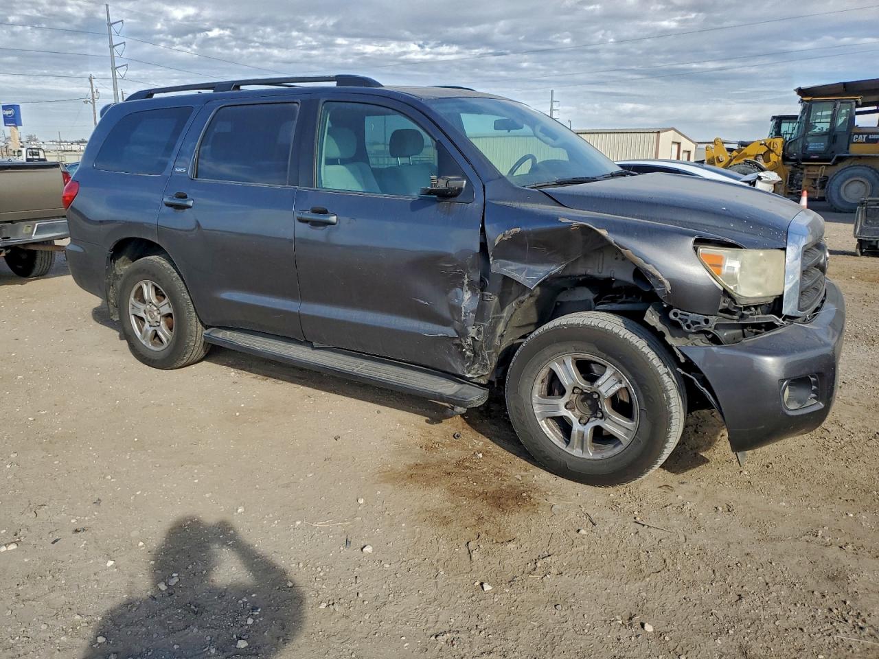 Toyota Sequoia Sr5 Image 7