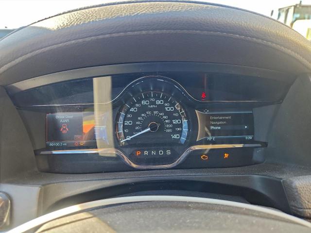 Lincoln MKS Image 11