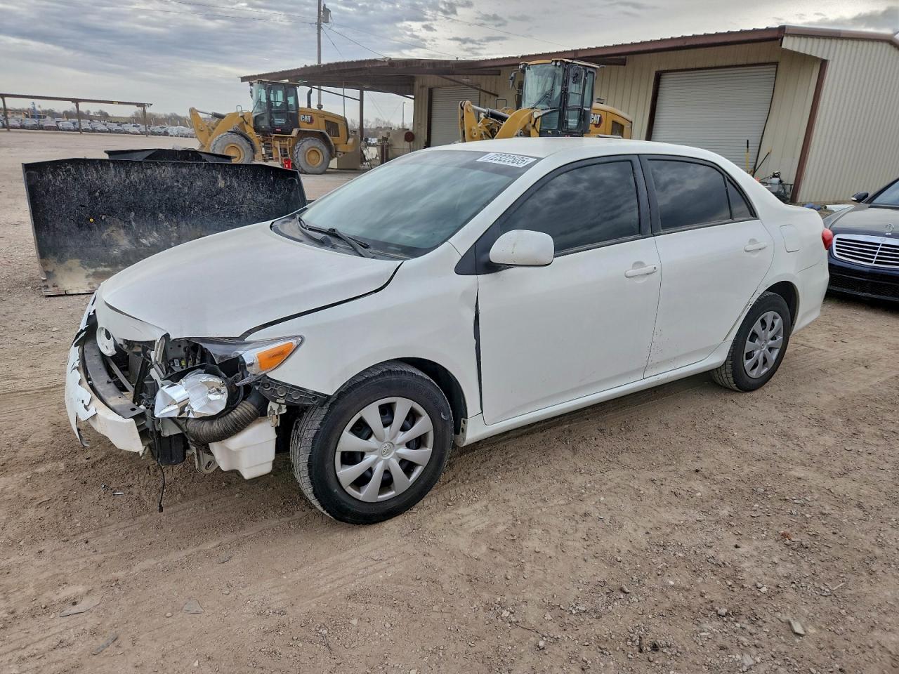 Toyota Corolla Base Image 1