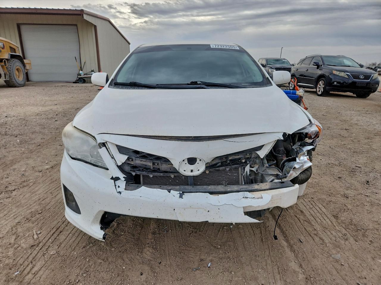 Toyota Corolla Base Image 10