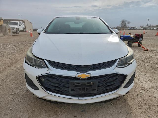Chevrolet Cruze Ls Image 5