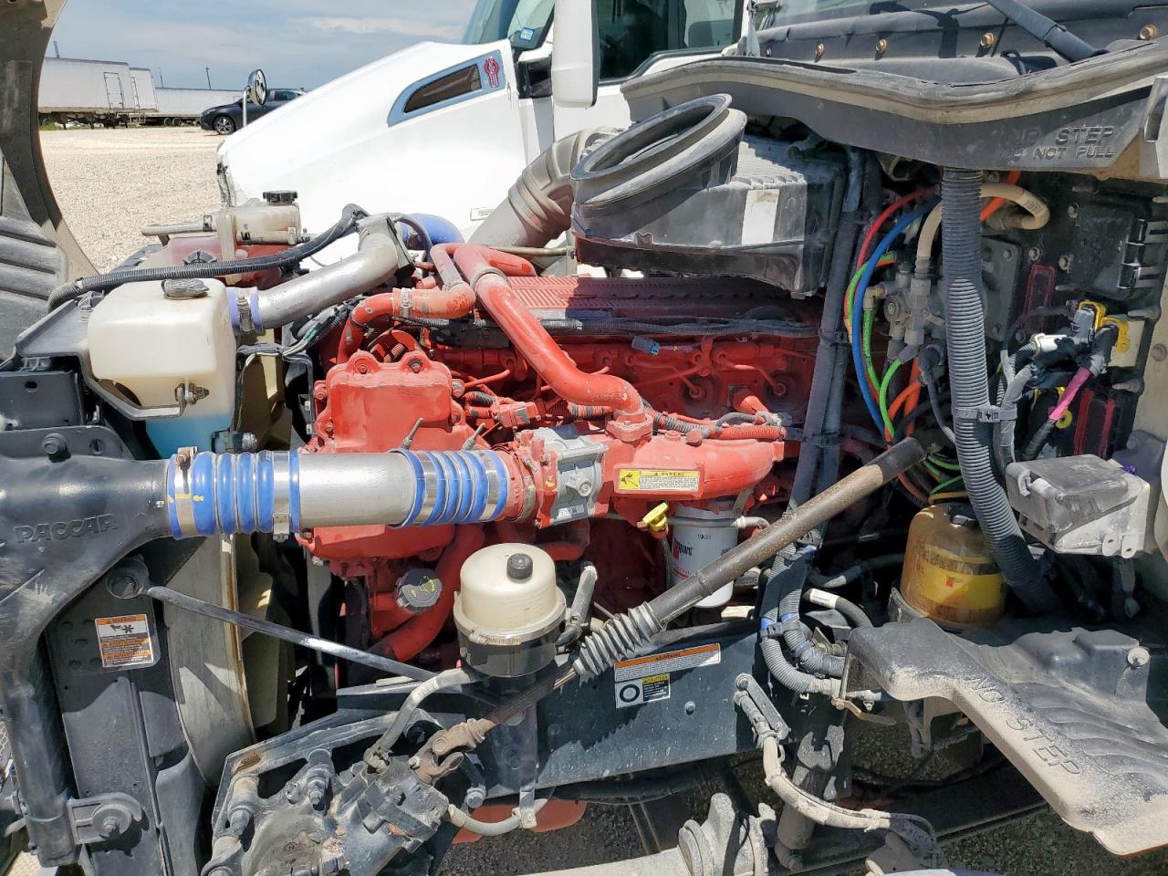 Peterbilt 579 Image 6