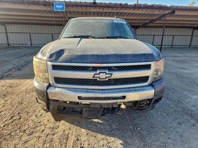 Chevrolet Silverado C1500 Lt Image 10