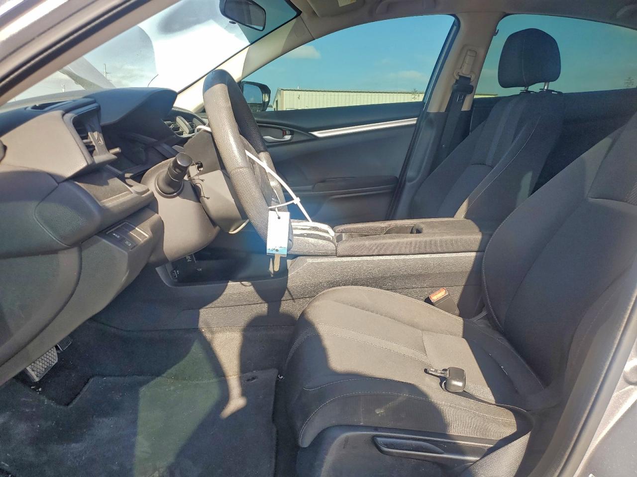 Honda Civic Lx Image 5