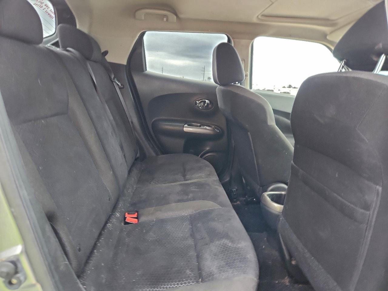 Nissan JUKE S Image 2