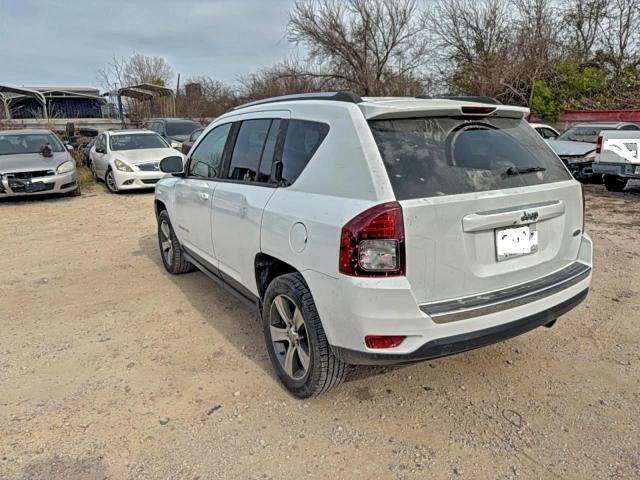 Jeep Compass Latitude Image 3