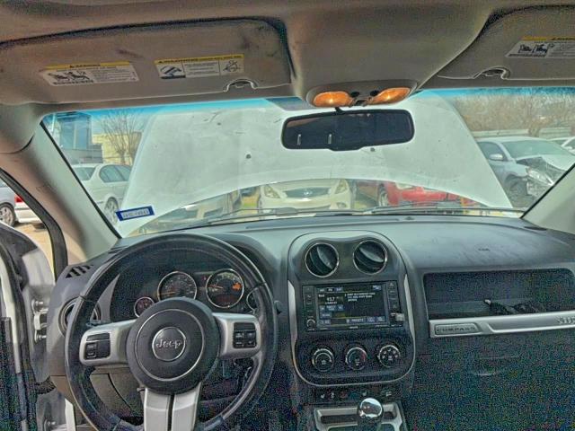 Jeep Compass Latitude Image 7