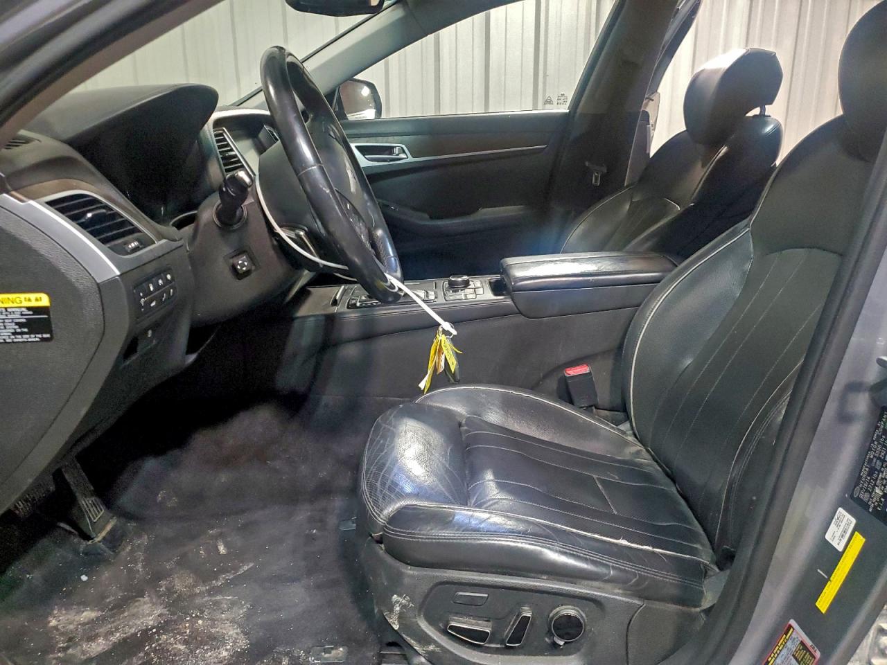 Hyundai Genesis 5.0l Image 10