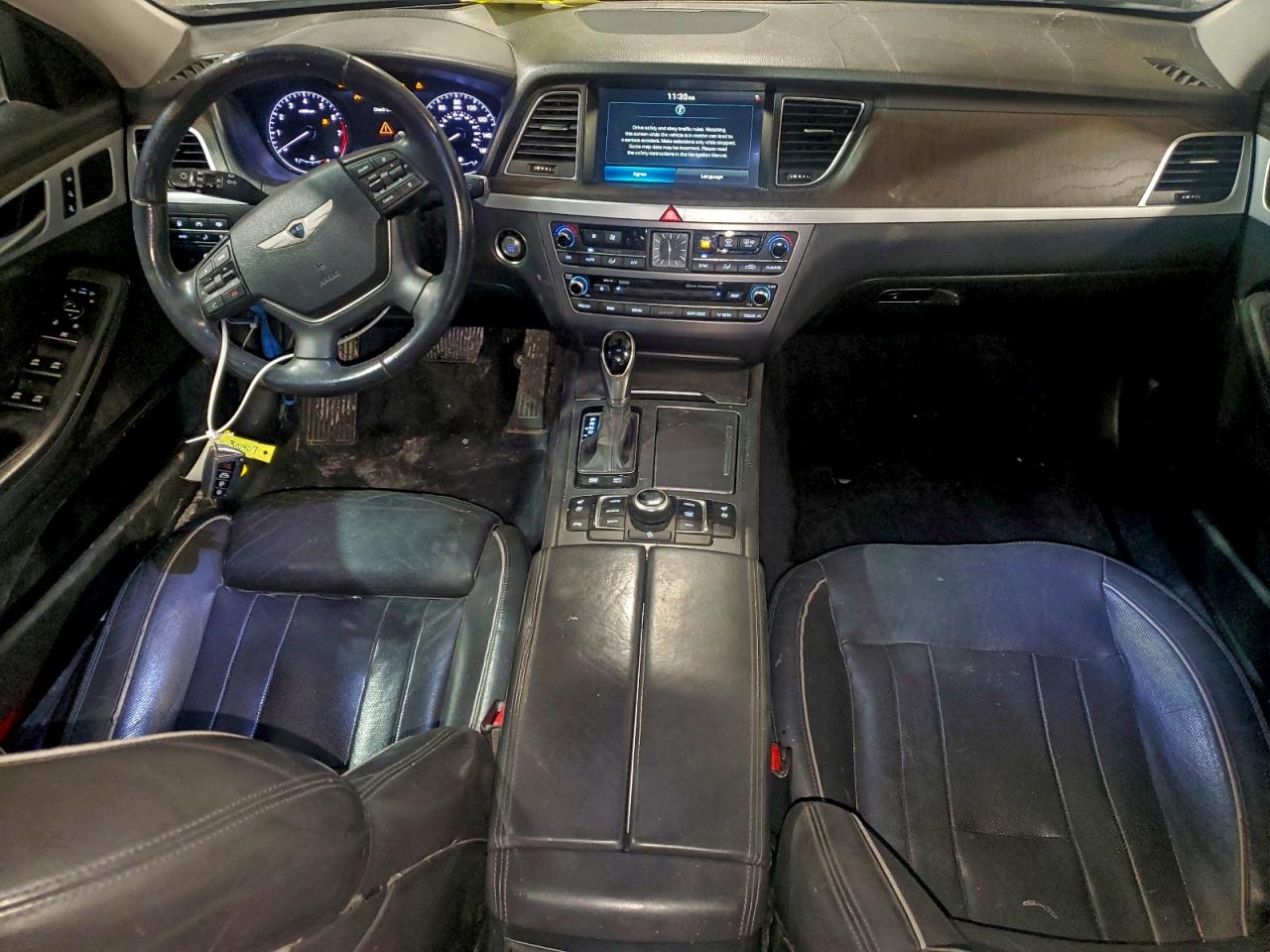 Hyundai Genesis 5.0l Image 8