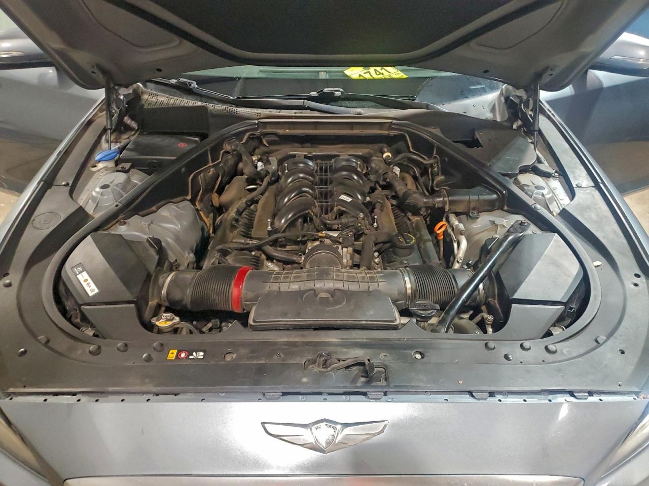 Hyundai Genesis 5.0l Image 9